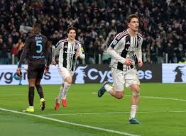 《DOTA2》巅峰对决：超维视界雪如意国际邀请赛燃情启幕